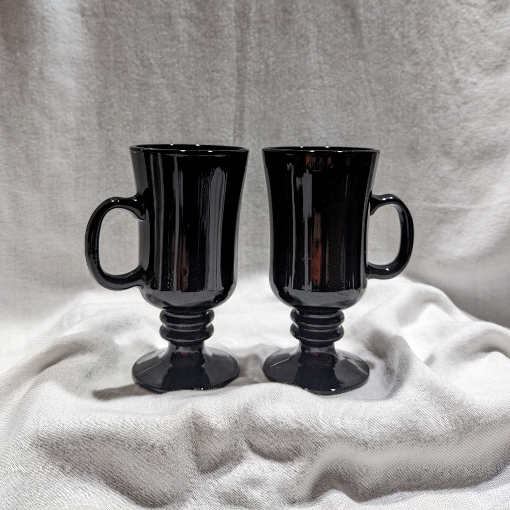 Black pedestal cups - Picture 4 of 8